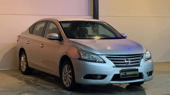 NISSAN SENTRA 2.0 SV 16V FLEX 4P AUTOMÁTICO